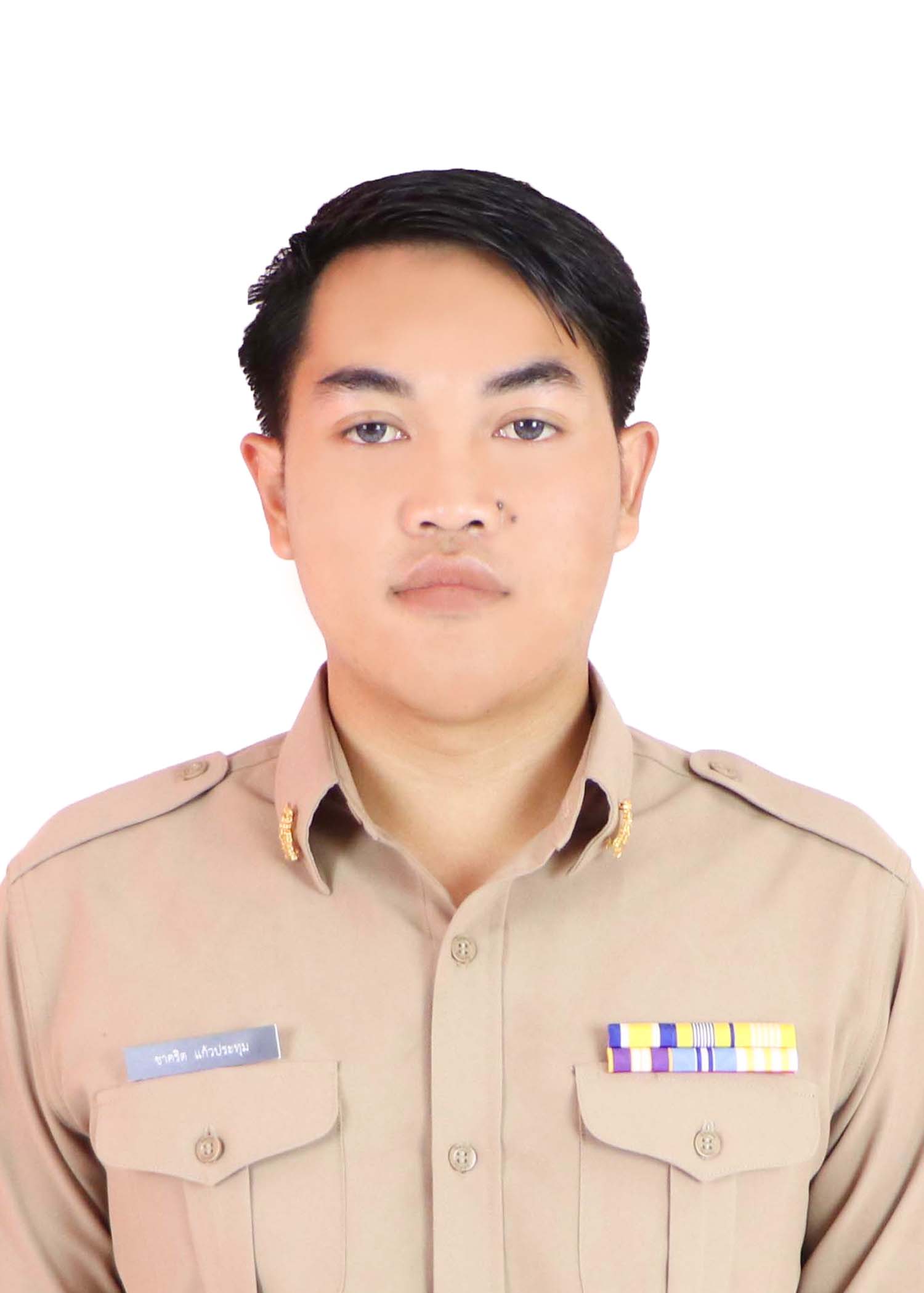 นายชาคริต แก้วประทุม