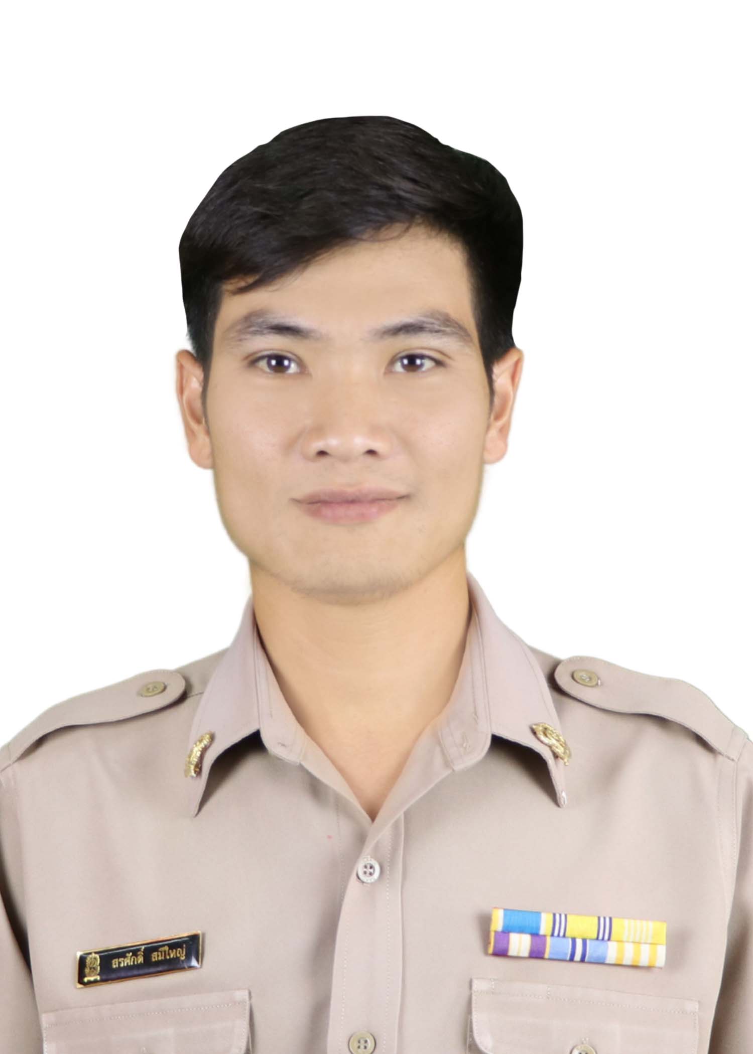 นายสรศักดิ์ สมีใหญ่